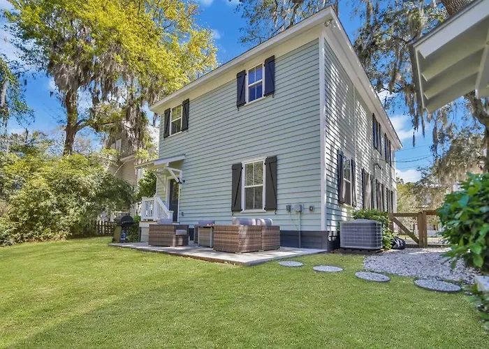 Bluffton Village Home-4Br Heart Of Old Town Luxury